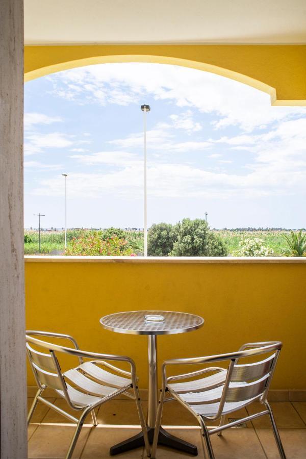 Il Fenicottero Hotel Quartu Sant'Elena Eksteriør billede