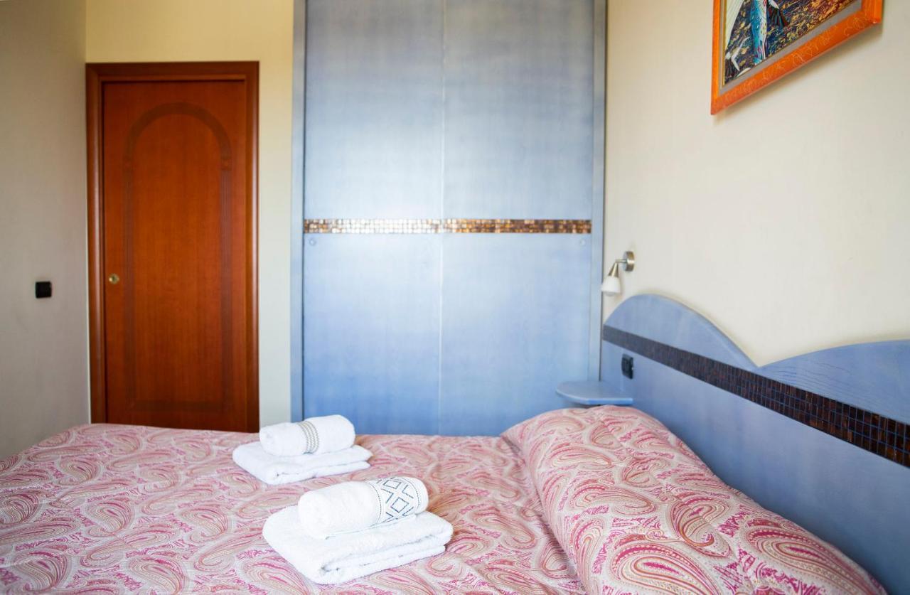 Il Fenicottero Hotel Quartu Sant'Elena Eksteriør billede